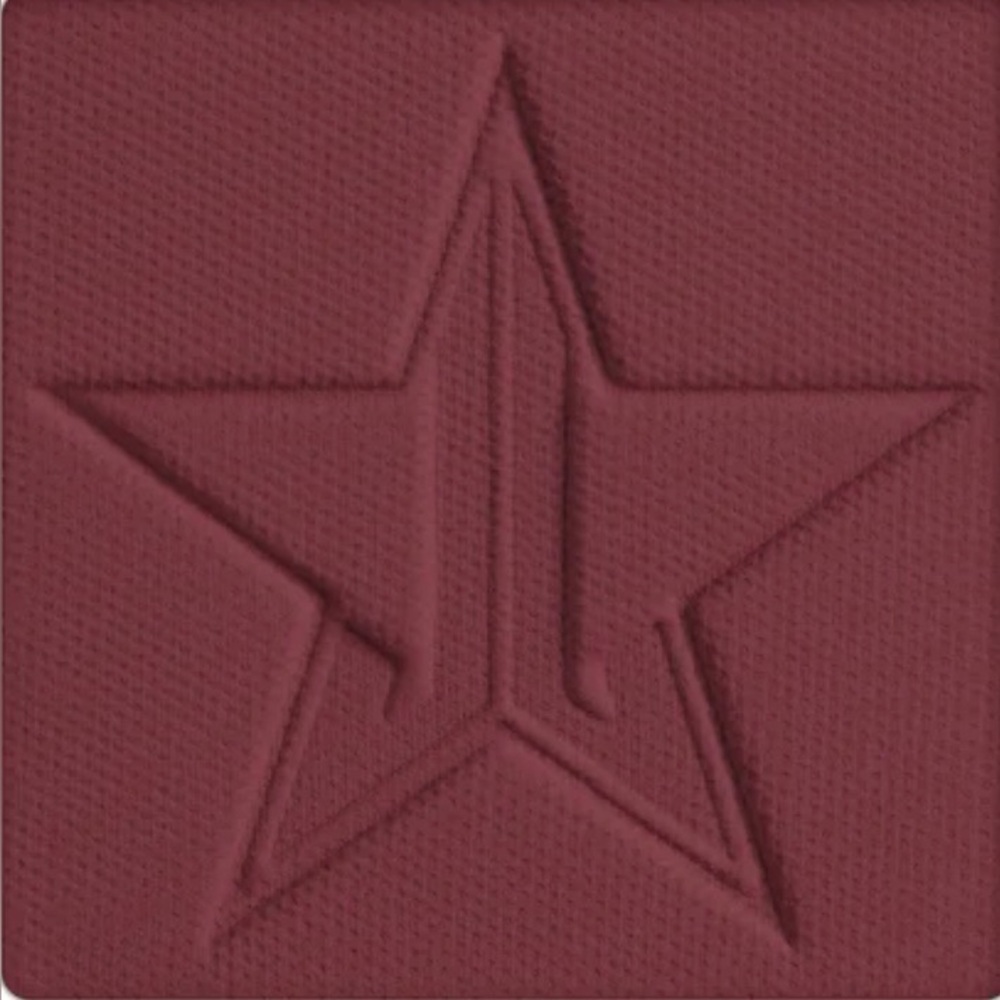 Jeffree Star Artistry Single Eyeshadow in Only Child (deep brown toned red)